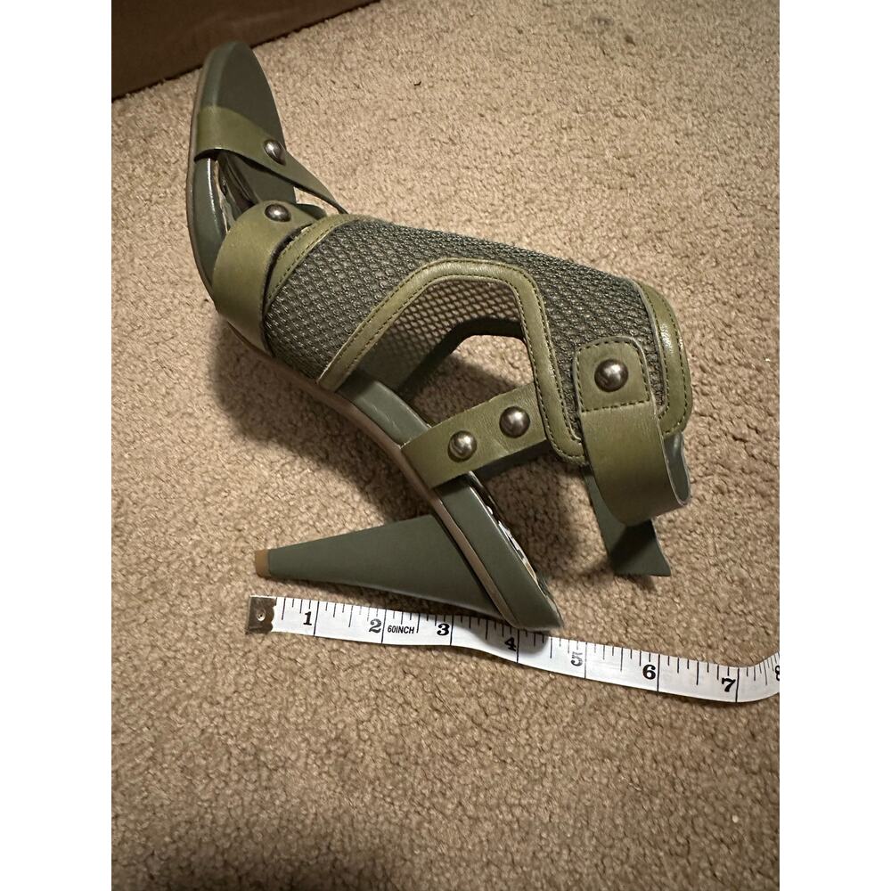 Kenneth Cole Reaction | High heel Mesh Sandals Size 8.5 - Picture 11 of 11